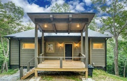 281 Raintree Bend, Blue Ridge, GA 30513