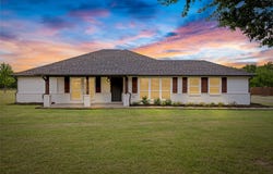 9153 Gregory Road, Sanger, TX 76266