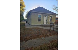 205 S Curtis St, Brush, CO 80723