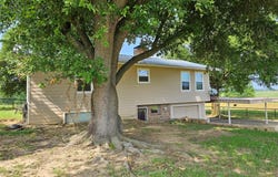 893 W FM 1519, Pittsburg, TX 75686