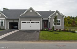 3 Anson Court, Malta, NY 12020