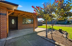 480 SW RUSS Ct, McMinnville, OR 97128