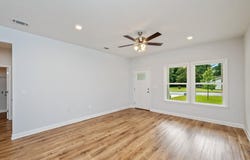 740 E Chestnut Avenue, Crestview, FL 32539