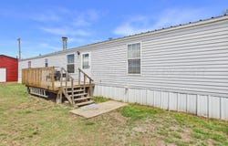 709 RITCHIE Avenue, Panhandle, TX 79068-1954