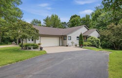 3301 YVONNE DRIVE, Stevens Point, WI 54481