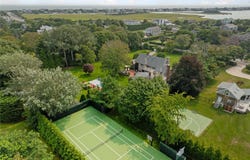 92 Beach Lane, Westhampton Beach, NY 11978