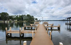 207 Beach Dr, Ninety Six, SC 29666