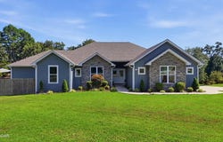 43 Oakridge Drive, Pineville, MO 64856