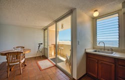84 PUKIHAE ST, Hilo, HI 96720
