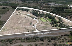 4629 Fm-2984, Luling, TX 78648