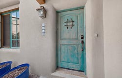 401 Apache Street, Taos, NM 87571
