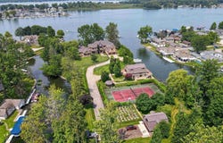 11751 N Black Point Road, Syracuse, IN 46567-7235
