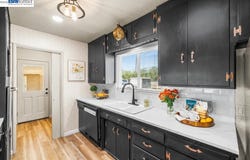 10818 E Whitmore Avenue, Hughson, CA 95326