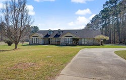 1601 E Gibson Street, Jasper, TX 75951