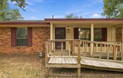 205 W Ragan Street, Henryetta, OK 74437