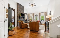 409 W Landsdowne Drive, Ozark, MO 65721