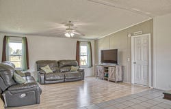 856 Corinth Rd, Sparta, TN 38583