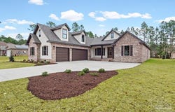 6576 Liberty St, Navarre, FL 32566