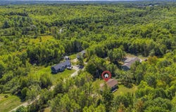 7 Meadow Way, Richmond, ME 04357