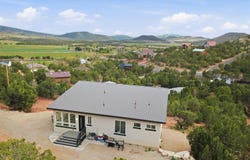 442 E PINE VIEW Dr, Central, UT 84722