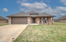 708 Danica Jo Lane, Carl Junction, MO 64834