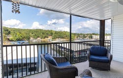40 Lighthouse Road, Lake Ozark, MO 65049