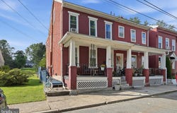 833 MONROE Avenue, POTTSTOWN, PA 19464