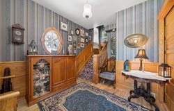320 Walnut St, Zelienople, PA 16063