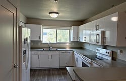 1700 S SANDHILL, Orem, UT 84058