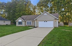 8912 ISABELLE LANE, MACEDONIA, OH 44056