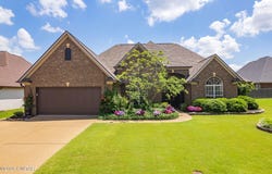 18 Joseph Cove, Jackson, TN 38305