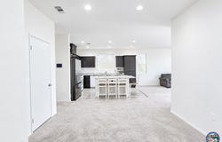 2737 Meadowbrook Dr, Imperial, CA 92251