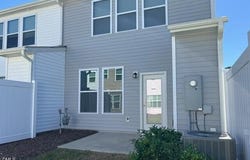 744 Ridge Cliff Lane, Zebulon, NC 27597