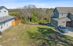 1316 E Applegate Dr, Austin, TX 78753