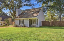1325 Steens Creek Drive, Florence, MS 39073