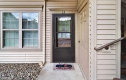 73 Saratoga Road, Schenectady, NY 12302