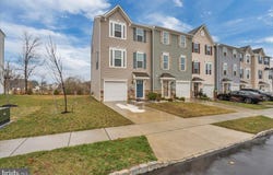 204 FREEDOM Way, SICKLERVILLE, NJ 08081