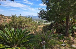 7908 Via Magdalena, Burbank, CA 91504