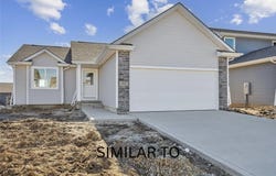 218 S Walnut Drive, Norwalk, IA 50211
