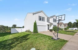 8614 Magnolia Way, Dexter, MI 48130