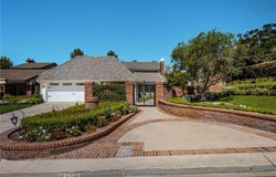 5603 E Crest De Ville, Orange, CA 92867