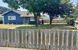 140 River Street, Rio Dell, CA 95562