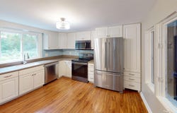 4 Corwin Drive, Derry, NH 03038
