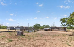 1331 Avenue G, Anson, TX 79501