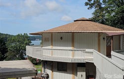 500 Steel Bridge Loop, Hickory, NC 28601