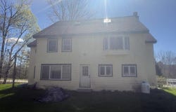 910 Hostile Valley Road, Palermo, ME 04354
