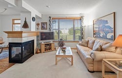 3872 Lawndale Lane N, Plymouth, MN 55446