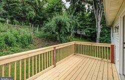 22 WEALTHY Road, LINDEN, VA 22642