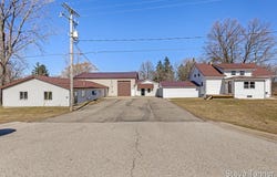 5423 E Howard City-Edmore, Cedar Lake, MI 48829