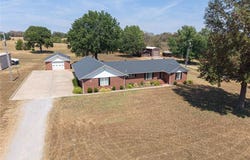 2822 W Main ST, Charleston, AR 72933
